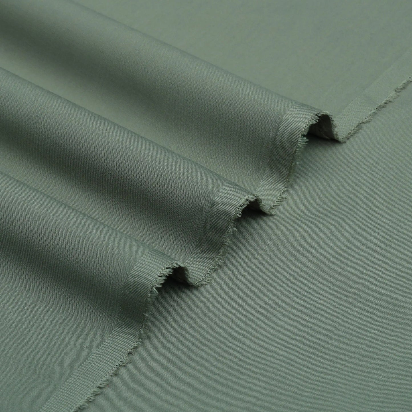 Serene Bloom – Light Green