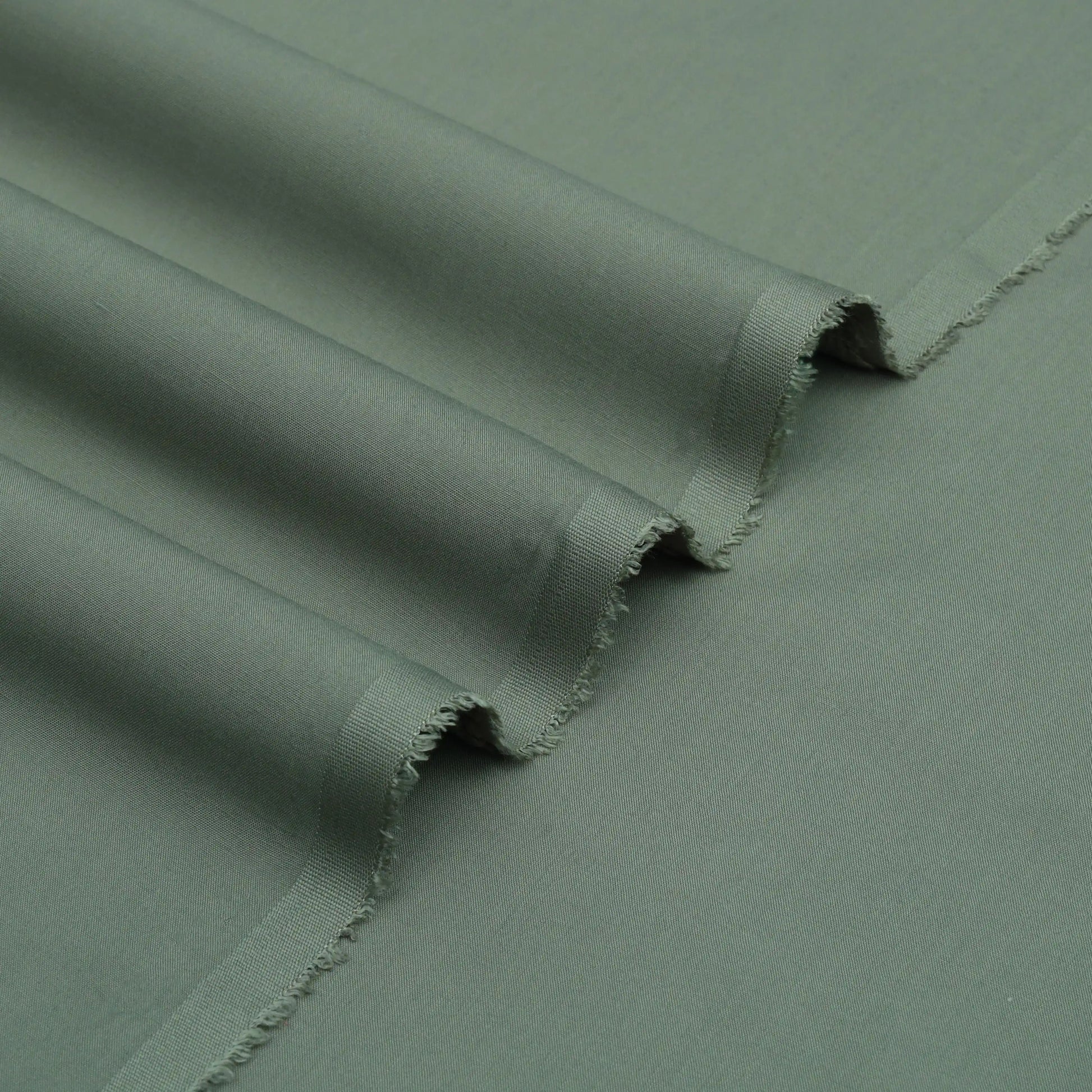  Serene Bloom – Light Green